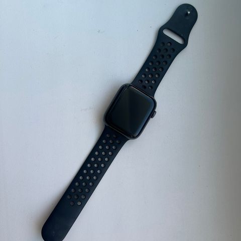 Apple Watch 5 series 44 mm Nike