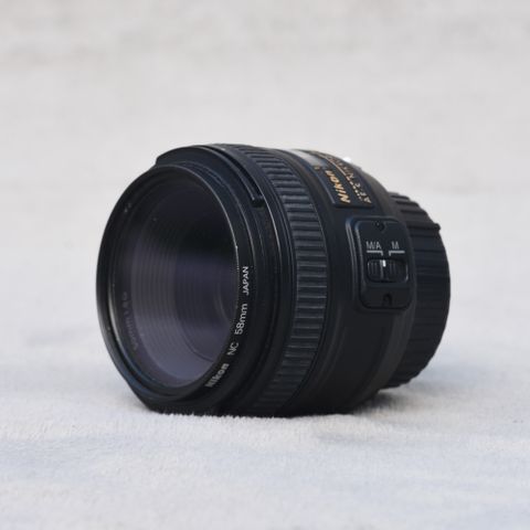 Nikon AF-S Nikkor 50mm 1:1.8G