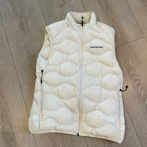 Peak Performance vest