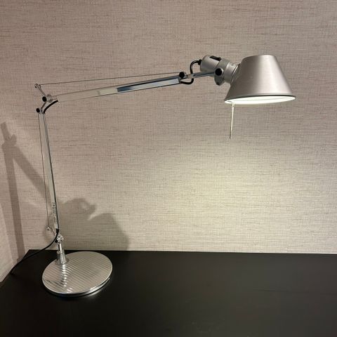 Artemide Tolomeo skrivebordslampe