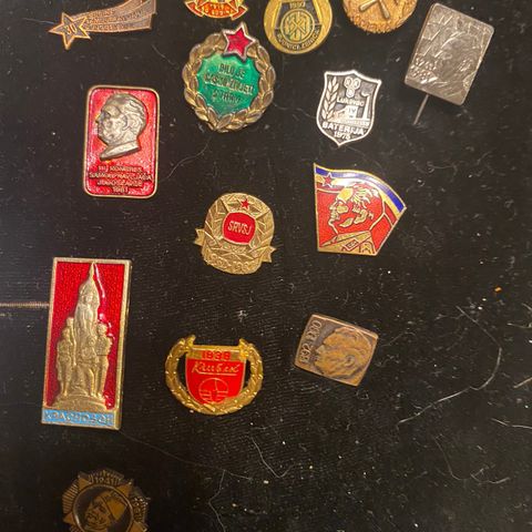 Vintage pins fra USSR