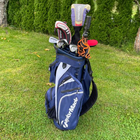 Komplett TaylorMade golfsett med TaylorMade bag.