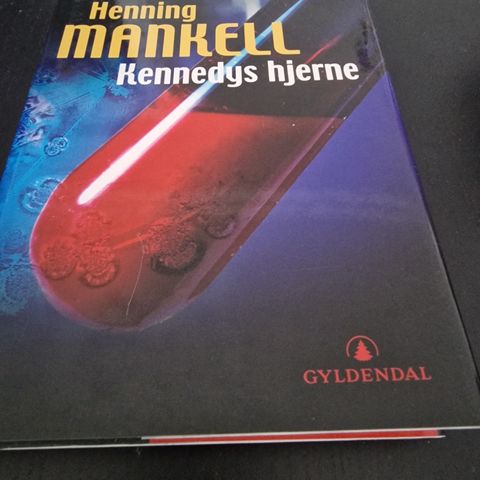 Kennedys hjerne av Henning Mankell