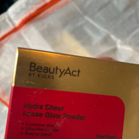 Beauty Act - Hydra sheer glow powder