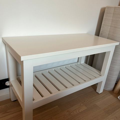 Hemnes benk