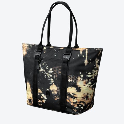 Douchebag   Db   D_b _ Essential 1st Generation Tote 25L