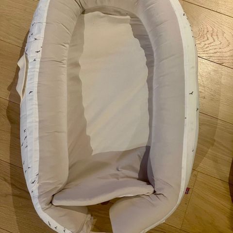 Voksi Premium Babynest - White Flying