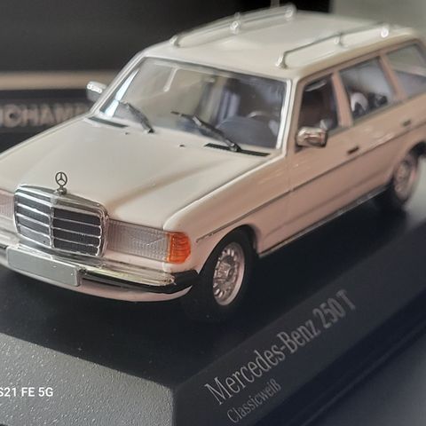 Mercedes Benz 250 T