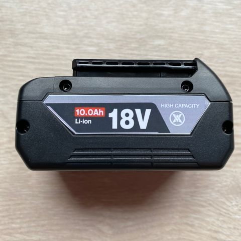 10 Ah batteri passer til Bosch 18V