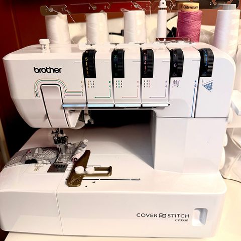 Brother Coverstitch (top-coverstitch) CV3550