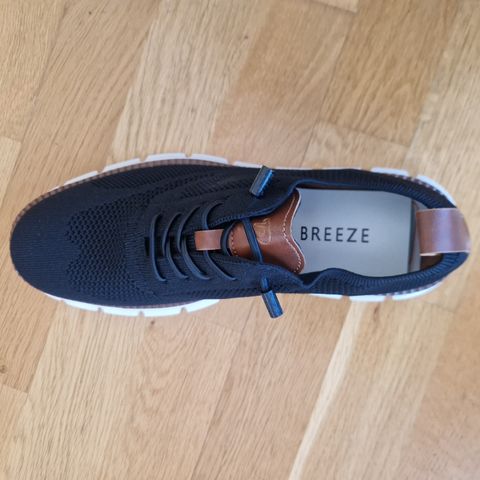 Breeze Urban str 43 sort sko