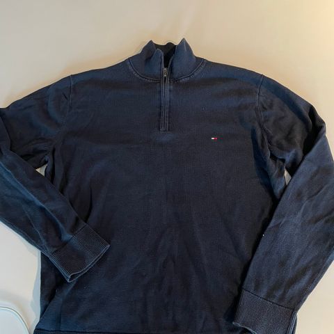 Tommy Hilfiger half zip