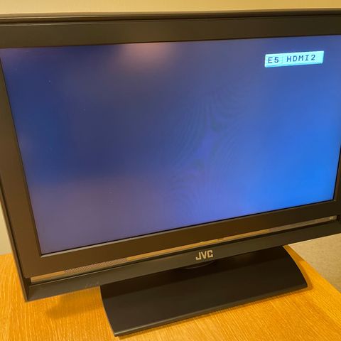 26"JVC LCD HDMI TV LT-26A80ZU. VELDIG LITE BRUKT!