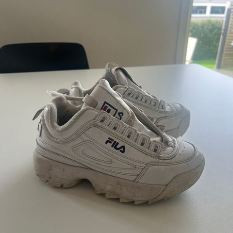 Fila Disruptor