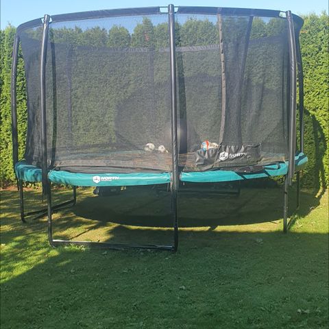 North kvalitets trampoline.