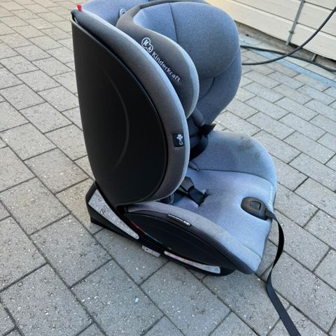 Bilstol med Isofix 11-25 kg