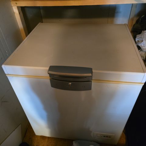 Beko fryseboks 140L