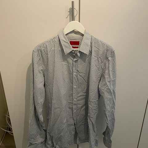 Hugo boss skjorte hvit/blå slim fit XL