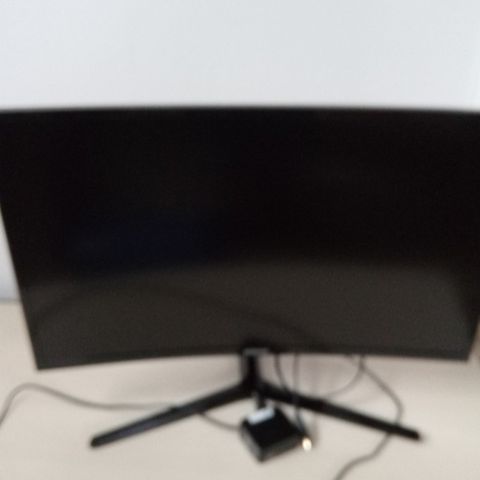 Samsung buet skjerm full hd 27"(hdmi)