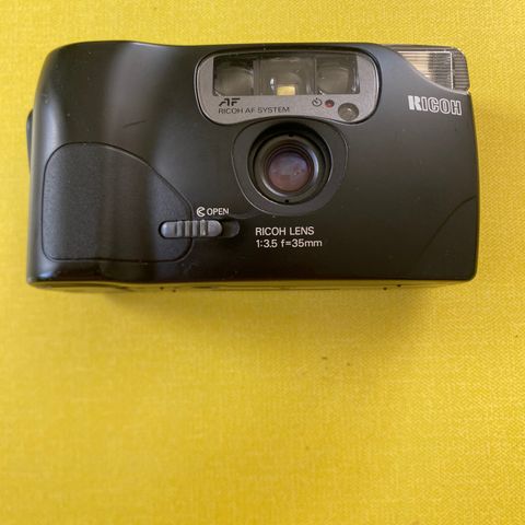 Ricoh FF-9s