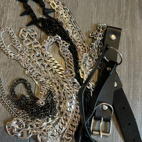 Chokers og Chains (Smykker)