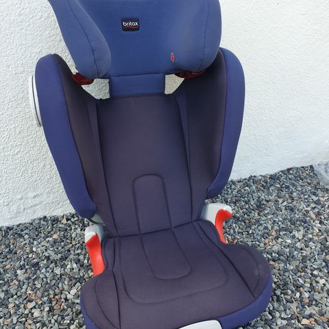 Britax rømer Kidfix bilstol 4-12år (15-36kg) - pent brukt