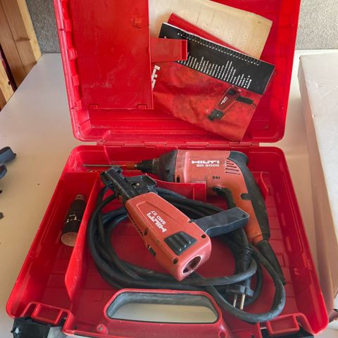 Hilti SD5000/SMD57 skruautomat selges, med en del skruer på bånd