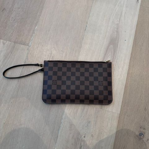 Louis Vuitton Clutch