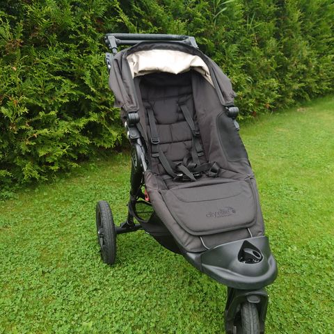 Selger pent brukt Baby Jogger City Elite 2 sportsvogn