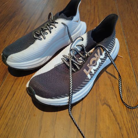 Hoka carbon X3 str 41 1/3