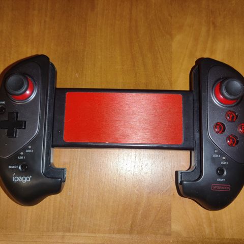 Ipega PG-9083S gamepad controller