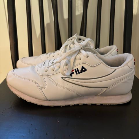 Fila sneakers