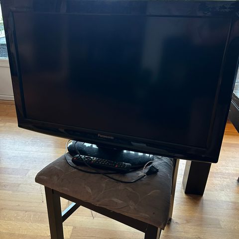 32’’ Panasonic LCD