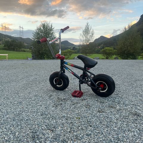 AGIB Rocket mini BMX sykkel