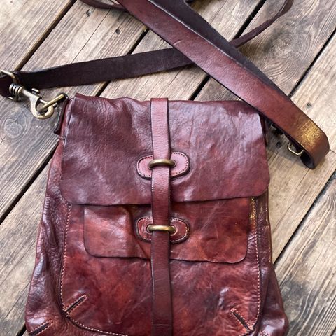 Campomaggi crossbody