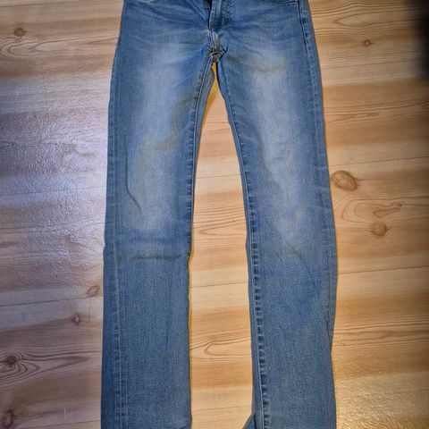 Levis 510 - 12 år