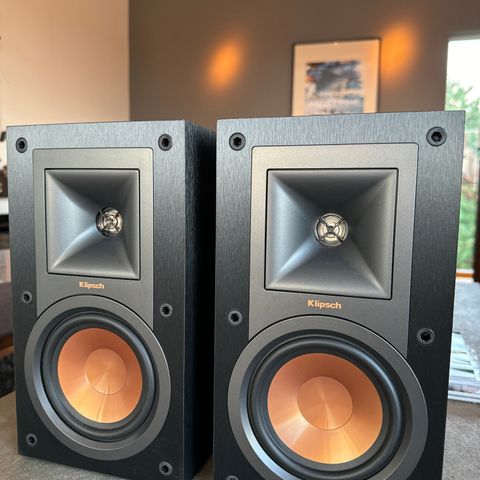 Klipsch R-15M høyttalere