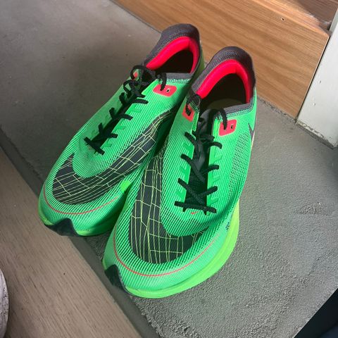 Nike ZoomX Vaporfly Next% 2 str 47