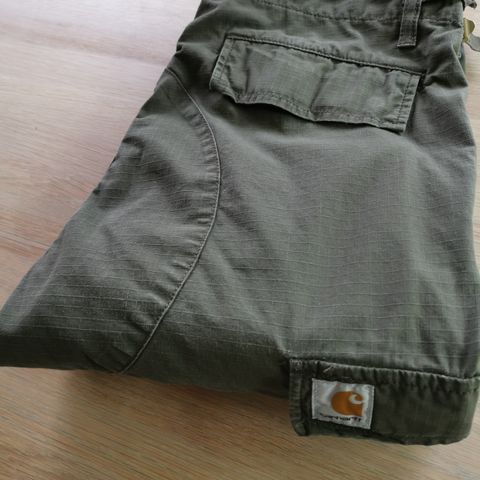 Pent brukte Cargo Pants Carhartt str 31