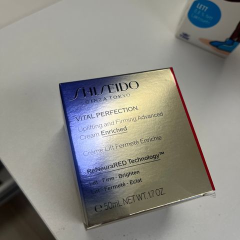 Shiseido Vital Perfection