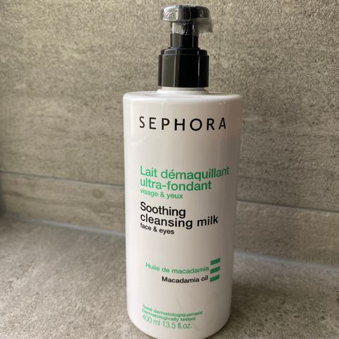 Sephora Soothing cleansing milk