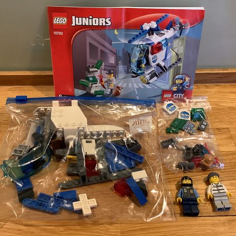 LEGO Juniors 10720 Police Helicopter Chase