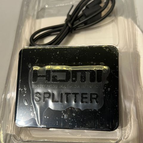 HDMI splitter