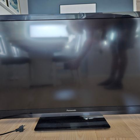 Panasonic 42" plasma selges