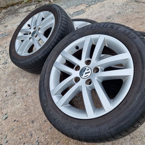 16" 5x112 VW, Audi, Skoda Komplette sommerhjul selges! 205/55-16