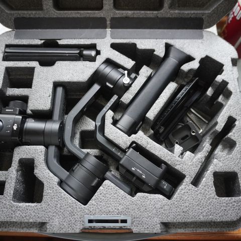 DJI Ronin S med Case