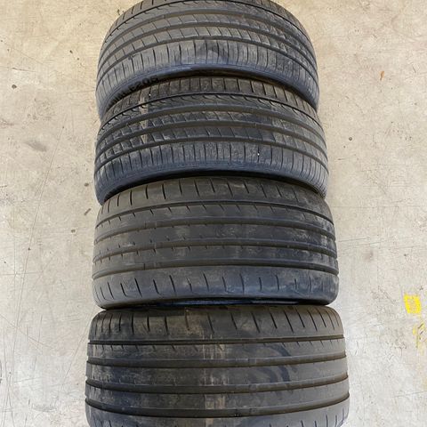 245/40R19 + 275/35R19 Minerva/Federal