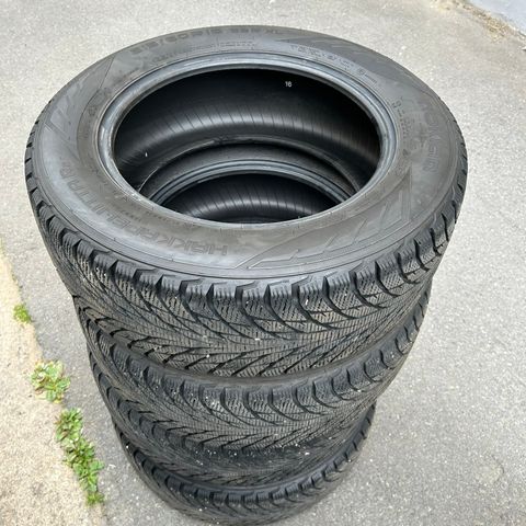 Vinterdekk - Nokian - 215/60R16 99R XL