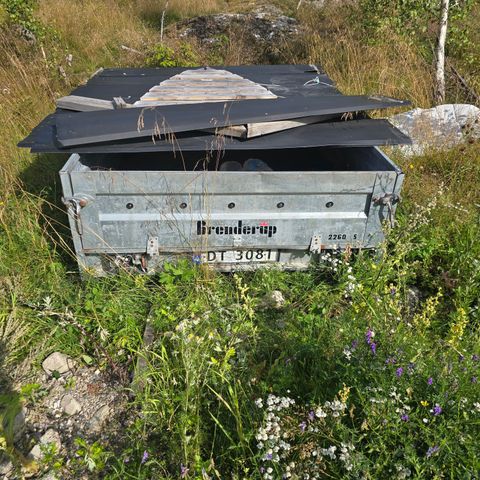 2 tilhengerene  til salg