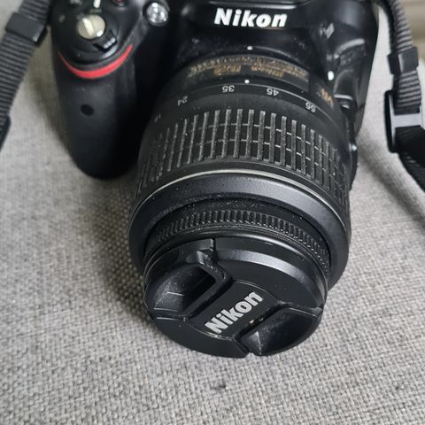 Nikon D5200